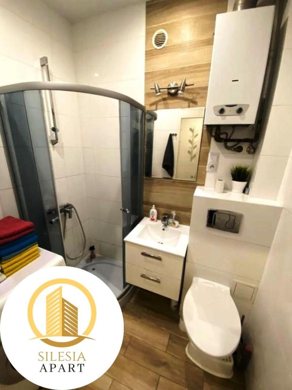 Apartament Ceglany Тихи Екстер'єр фото