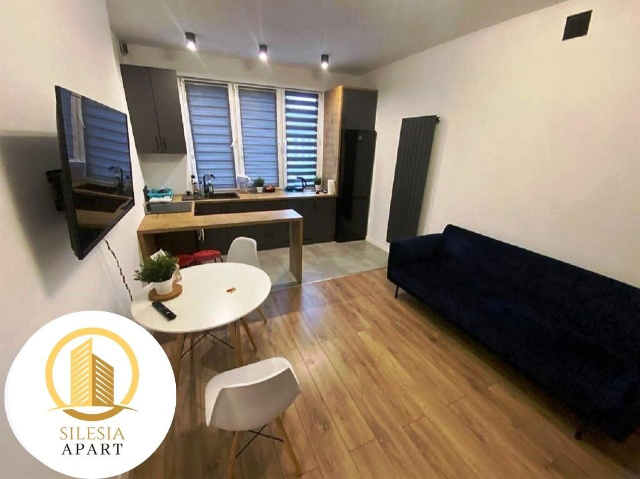 Apartament Ceglany Тихи Екстер'єр фото