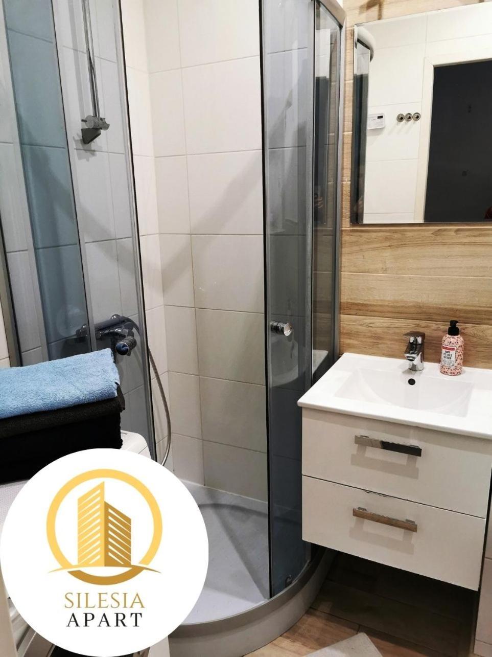 Apartament Ceglany Тихи Екстер'єр фото